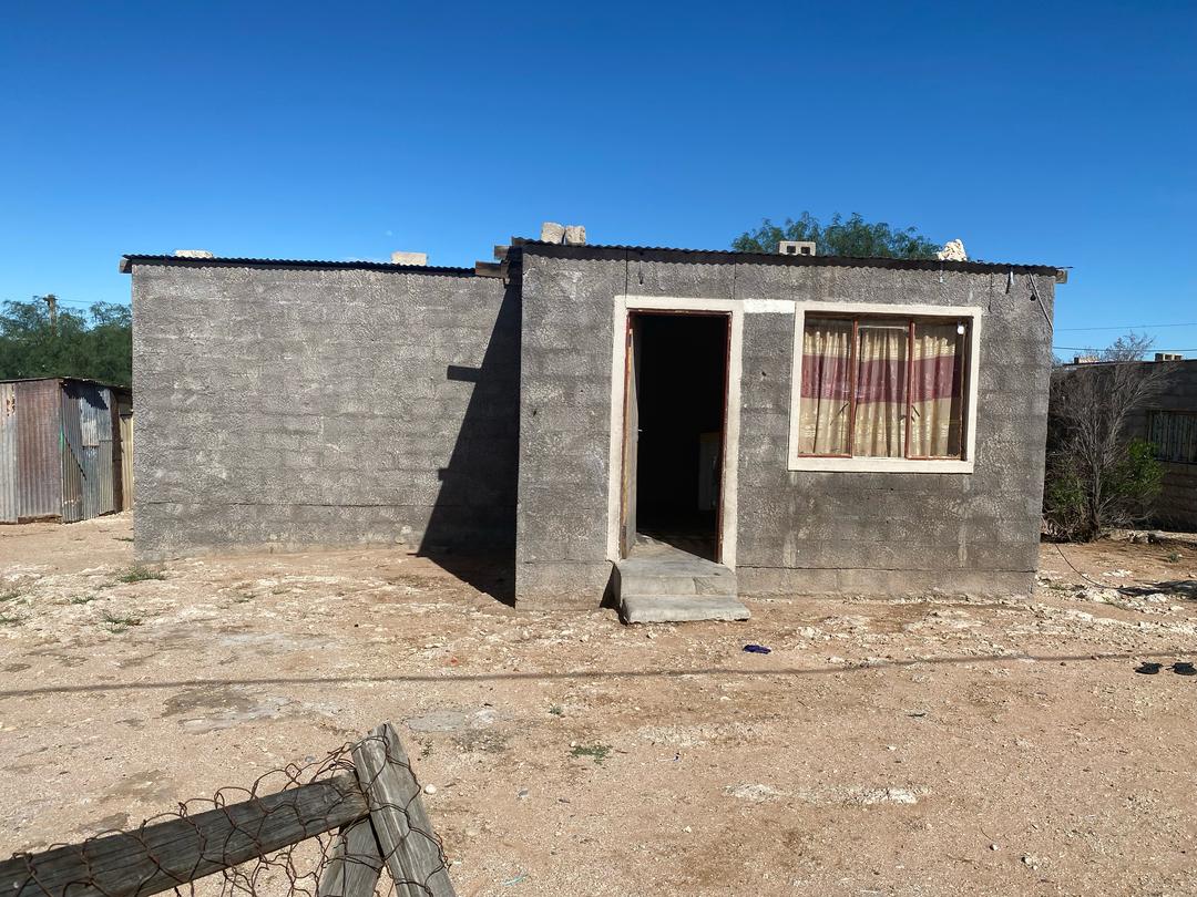 Burnt house in Usakos
