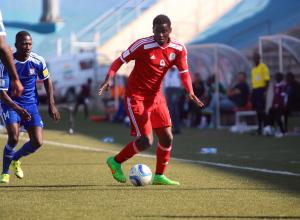 Shilongo  Botes signs for Platimum Stars